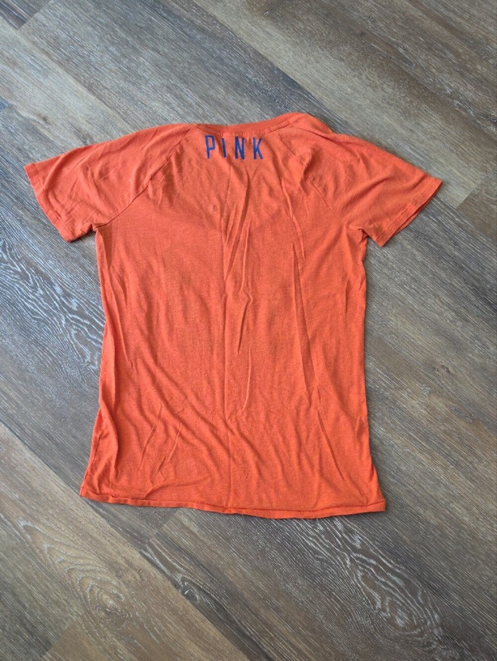 PINK Victoria's Secret Orange V-Neck Tee with Blue Sequin UF - Picture 3 of 4